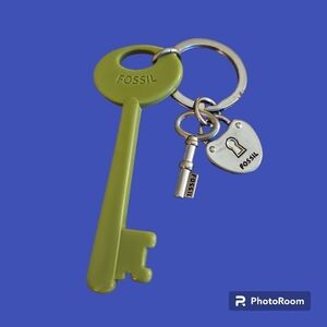 VTG FOSSIL Green Key Tag Fob Ring Holder Purse Charm